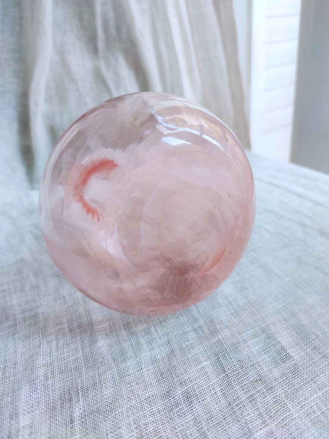 Vase soliflore rose en verre souflé