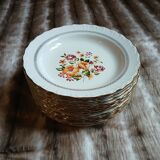 12 assiettes creuses anciennes "Capri "