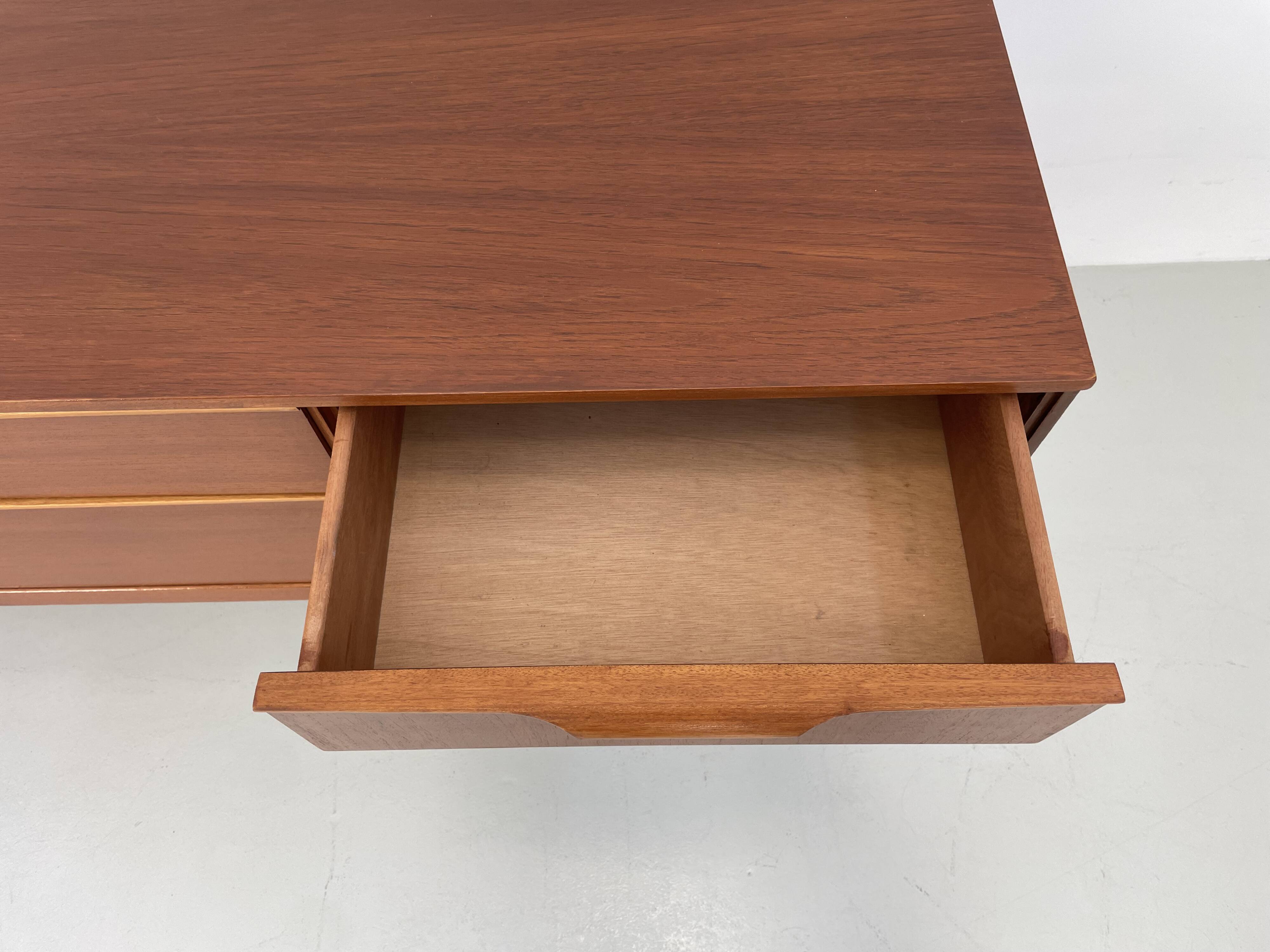 Vintage sideboard by Austinsuite 1960's