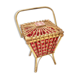 Worker basket in rattan and colorful fabric