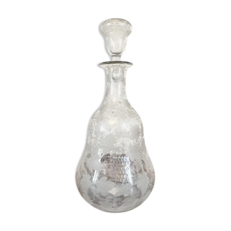 Carafe en cristal avec décor de vigne fin du 19e siècle