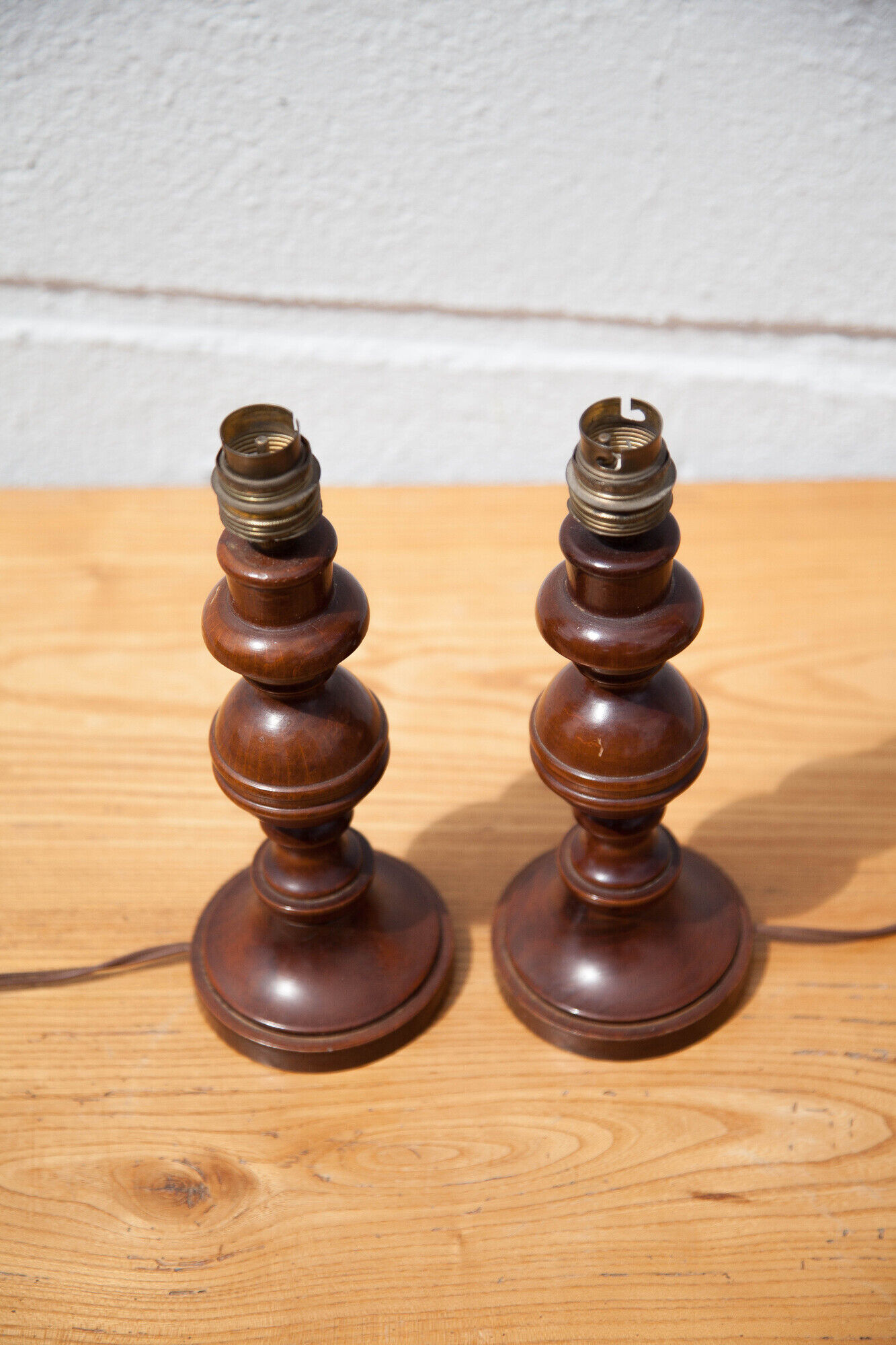 Pair of wood lamp, vintage turned wood lamp foot
