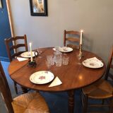 Round table with antique flaps