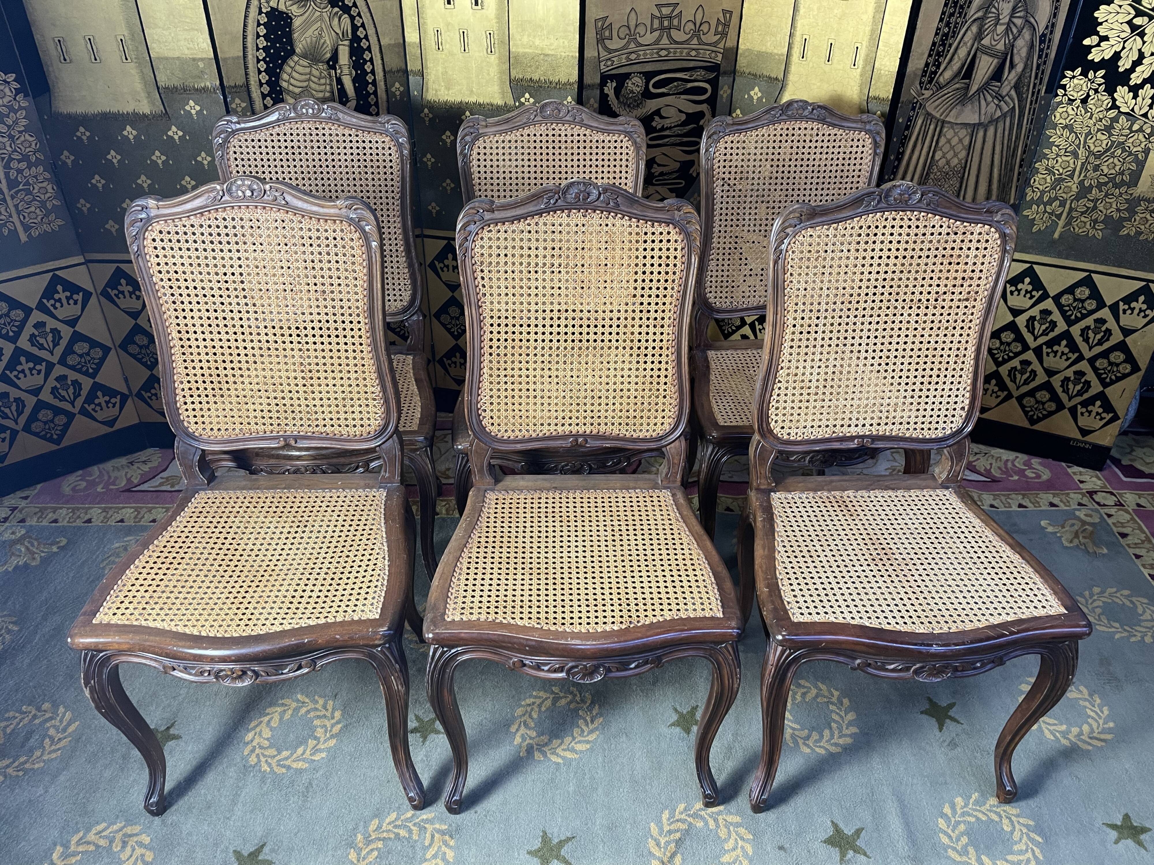 Suite of 6 Louis XV style chairs in canning