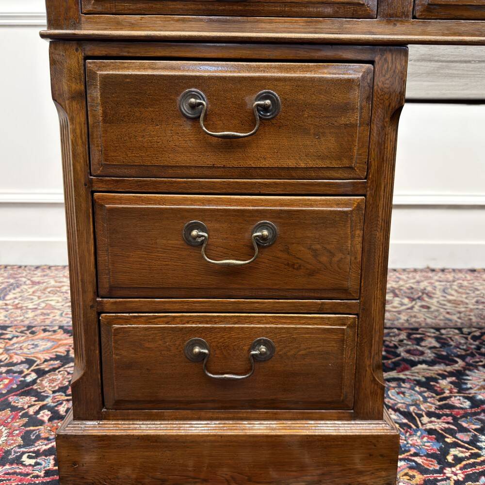 Classic English Eichholtz Desk
