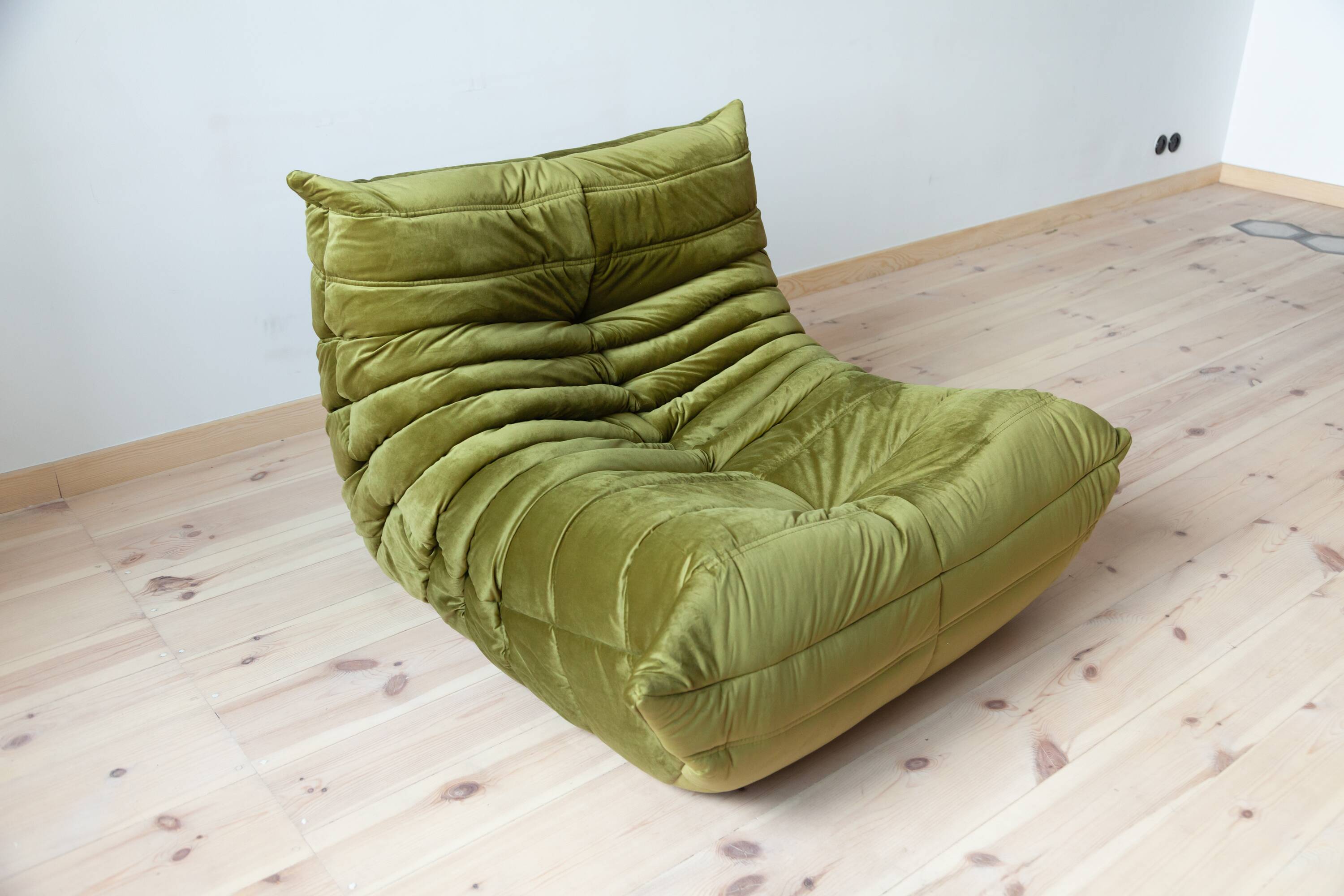 Togo armchair in olive green velvet