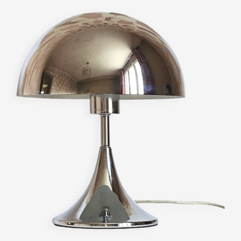 Chrome mushroom lamp