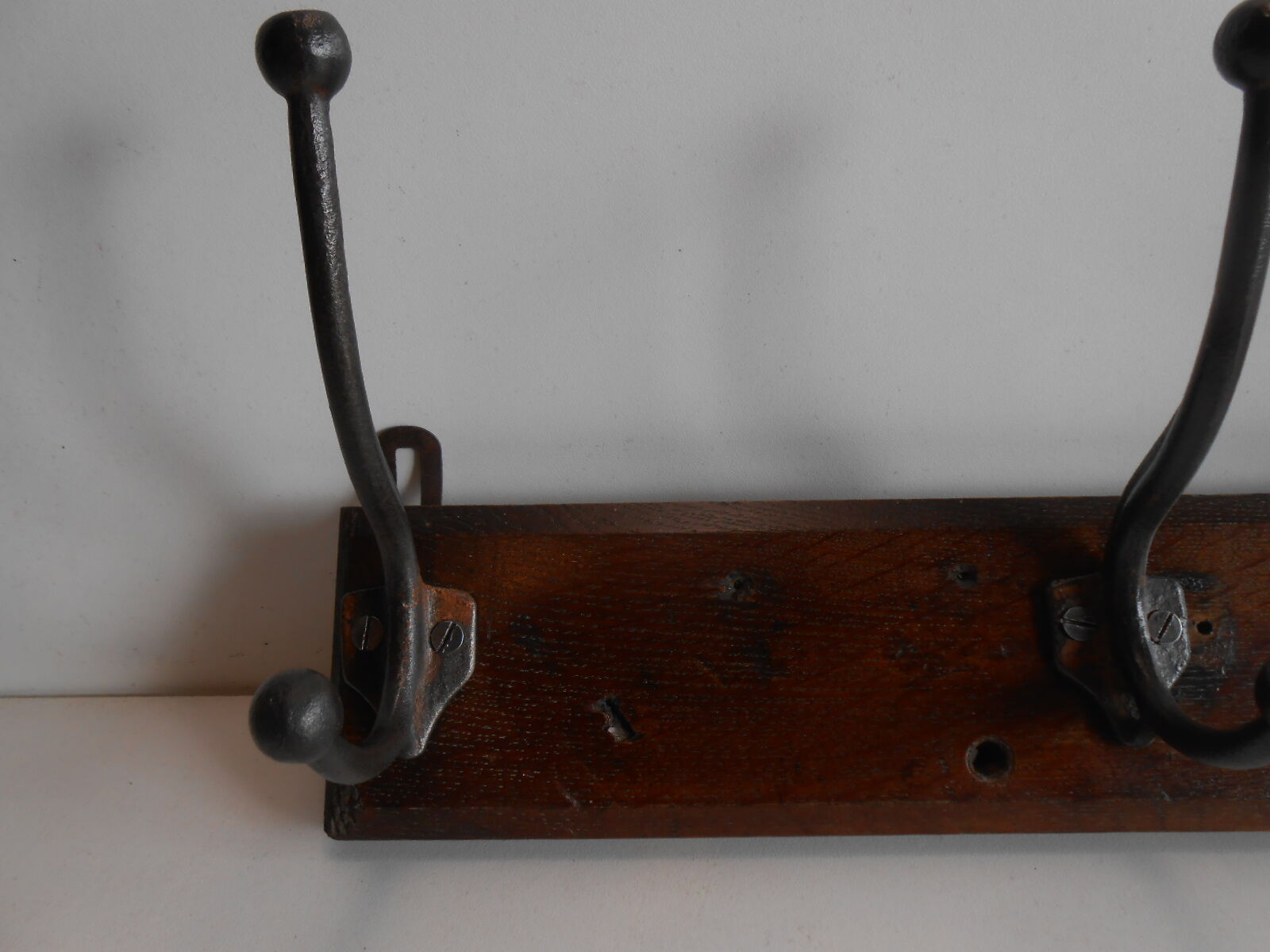 Patere porte manteaux chapeaux fonte bois art deco