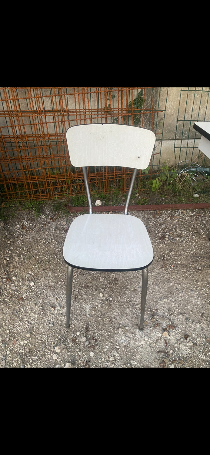 Formica table and chairs