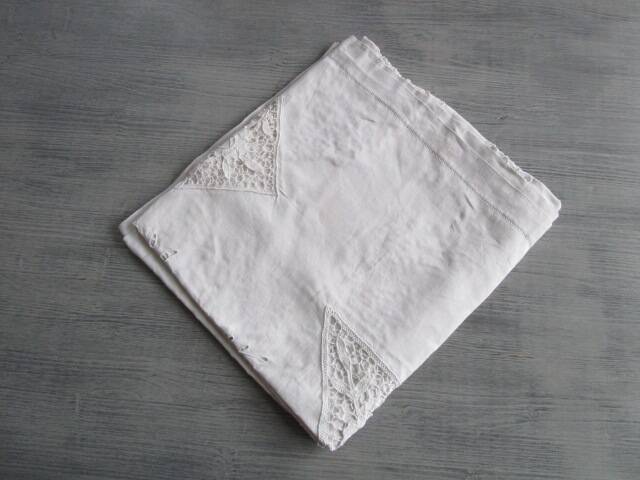 Old embroidered tablecloth 145x135cm