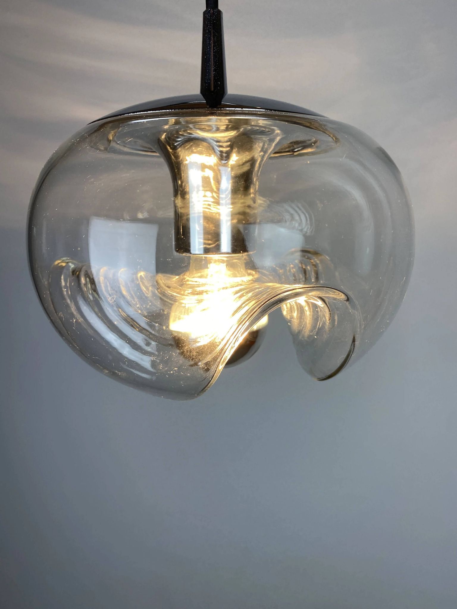 Peill & Putzler Futura suspension in ribbed glass and chrome 1970