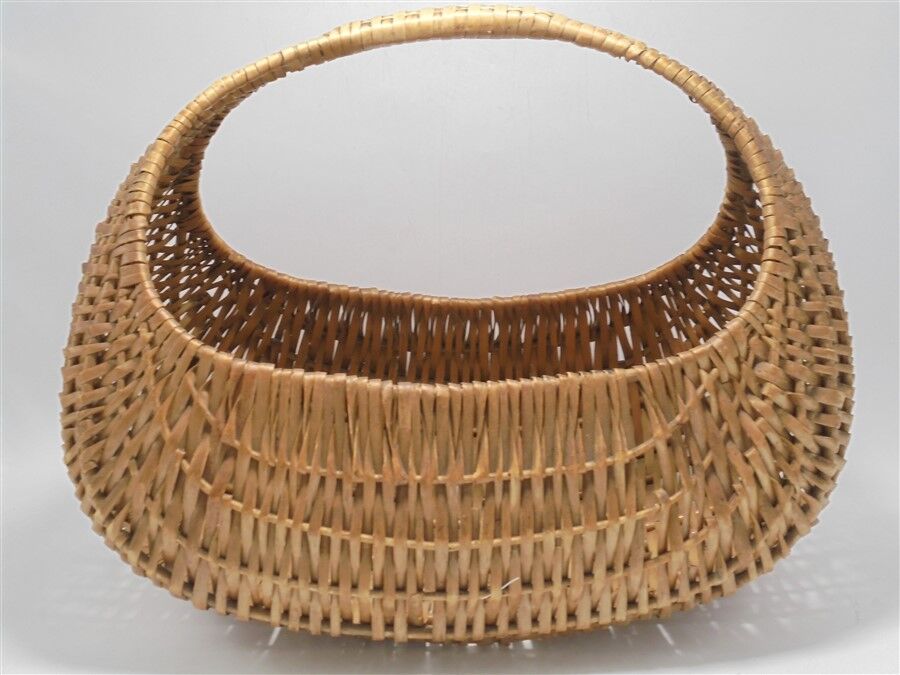 Wicker basket