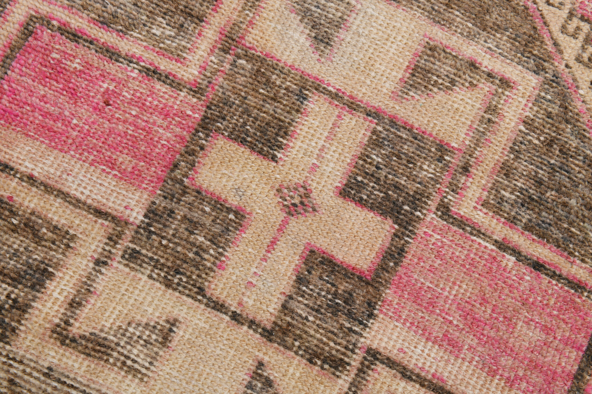 Brown & beige rug 301x91cm