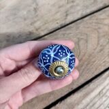 Genuine stoneware door knobs