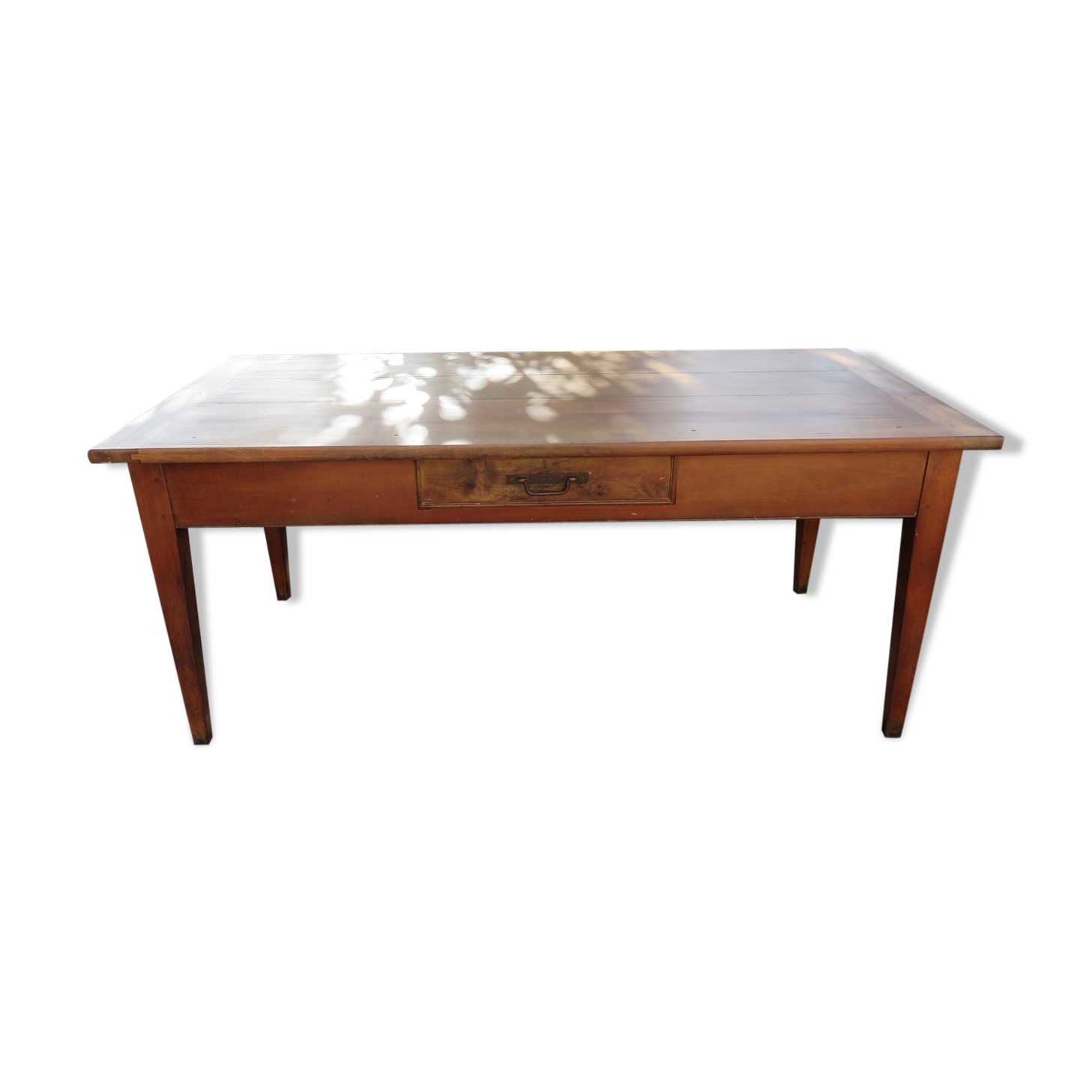 Old farm in Cherry table