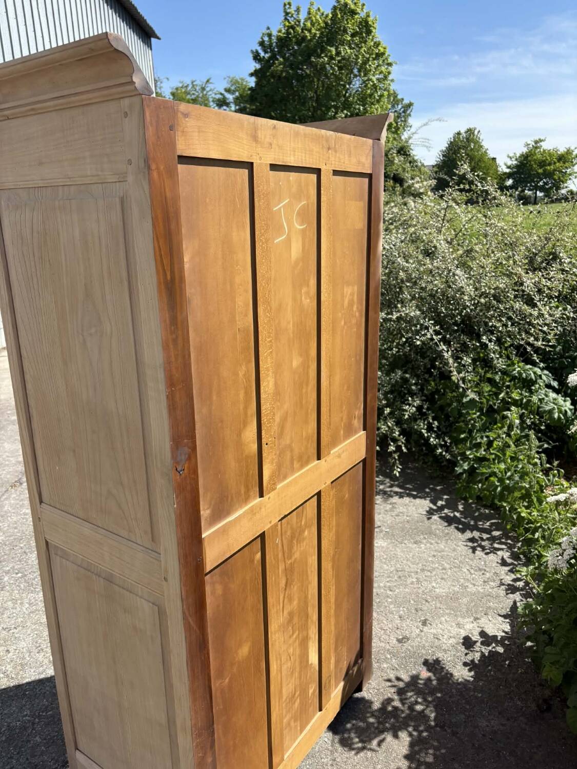 Wooden bonnetière, wardrobe/cupboard in raw wood.