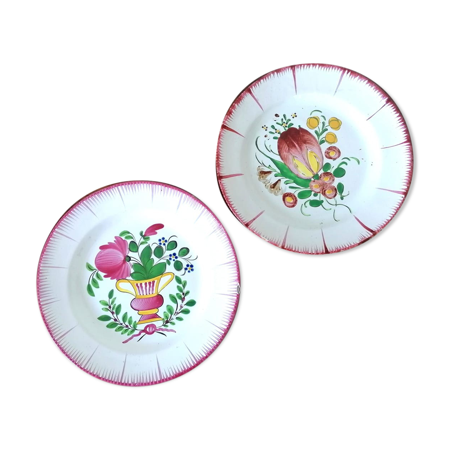 Pair of earthenware plates Les Islettes XIXth century