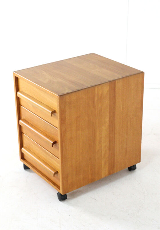 Danish chest of drawers - on wheels - mid century modern design