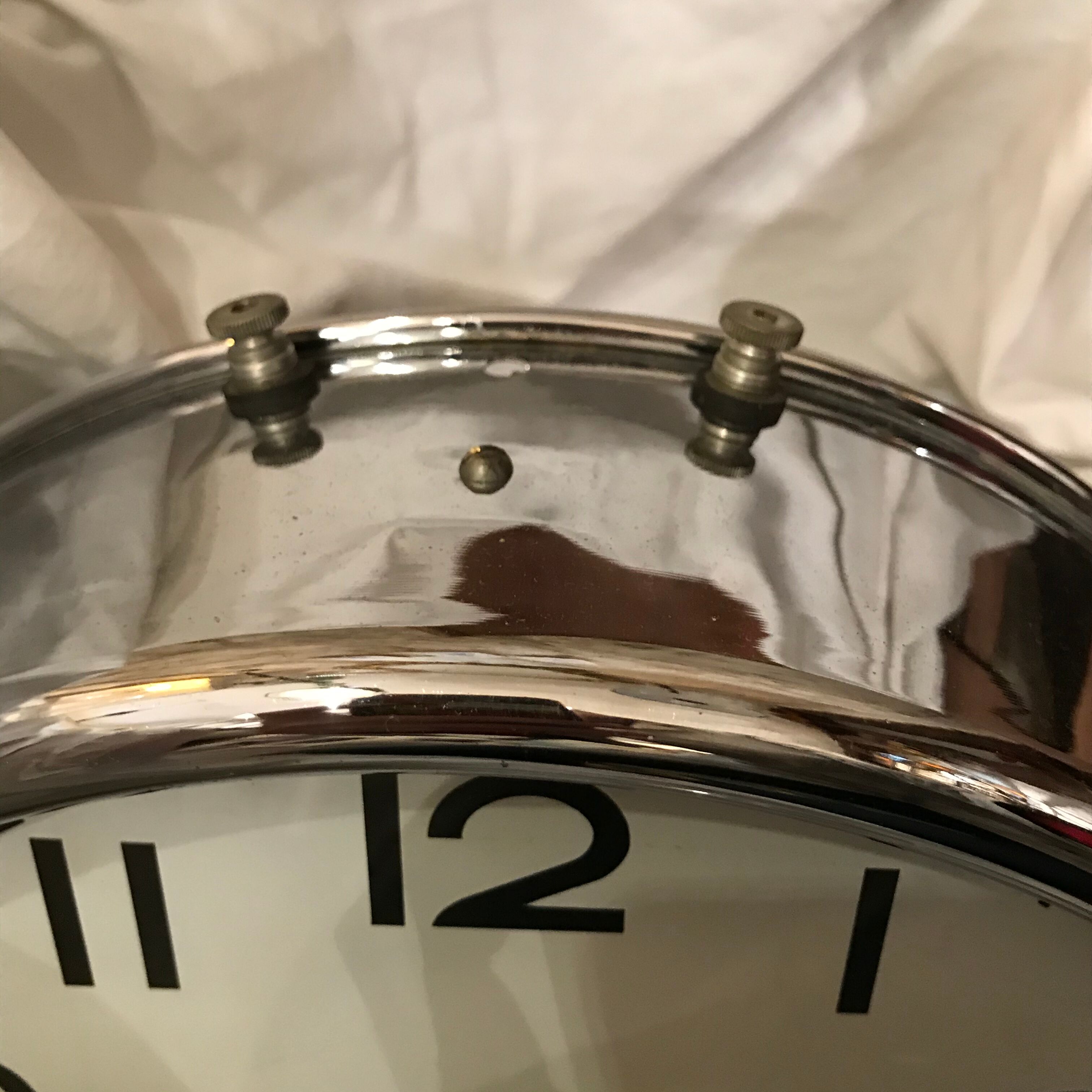 Horloge pendule Brillie chromée 32 cm fonctionne industrielle usine gare atelier sncf