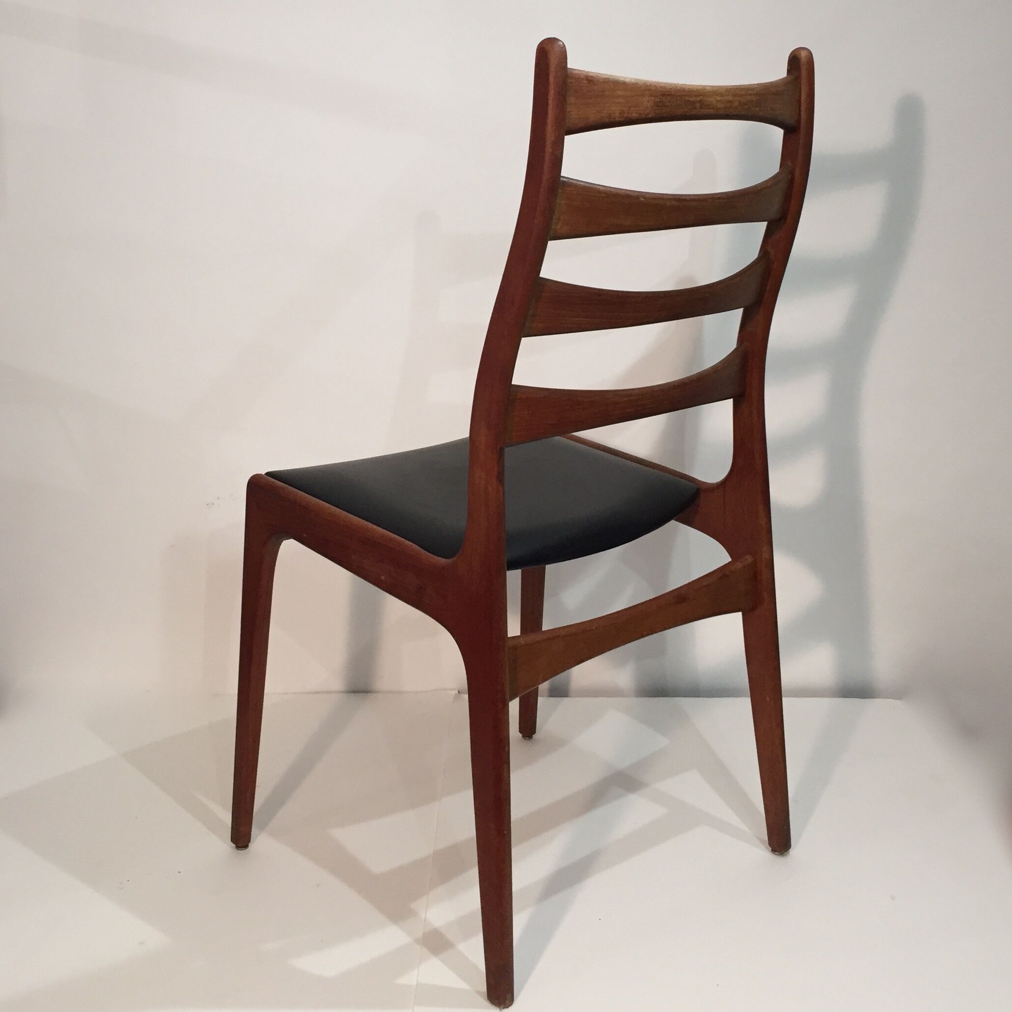 Série de 4 chaises danoises