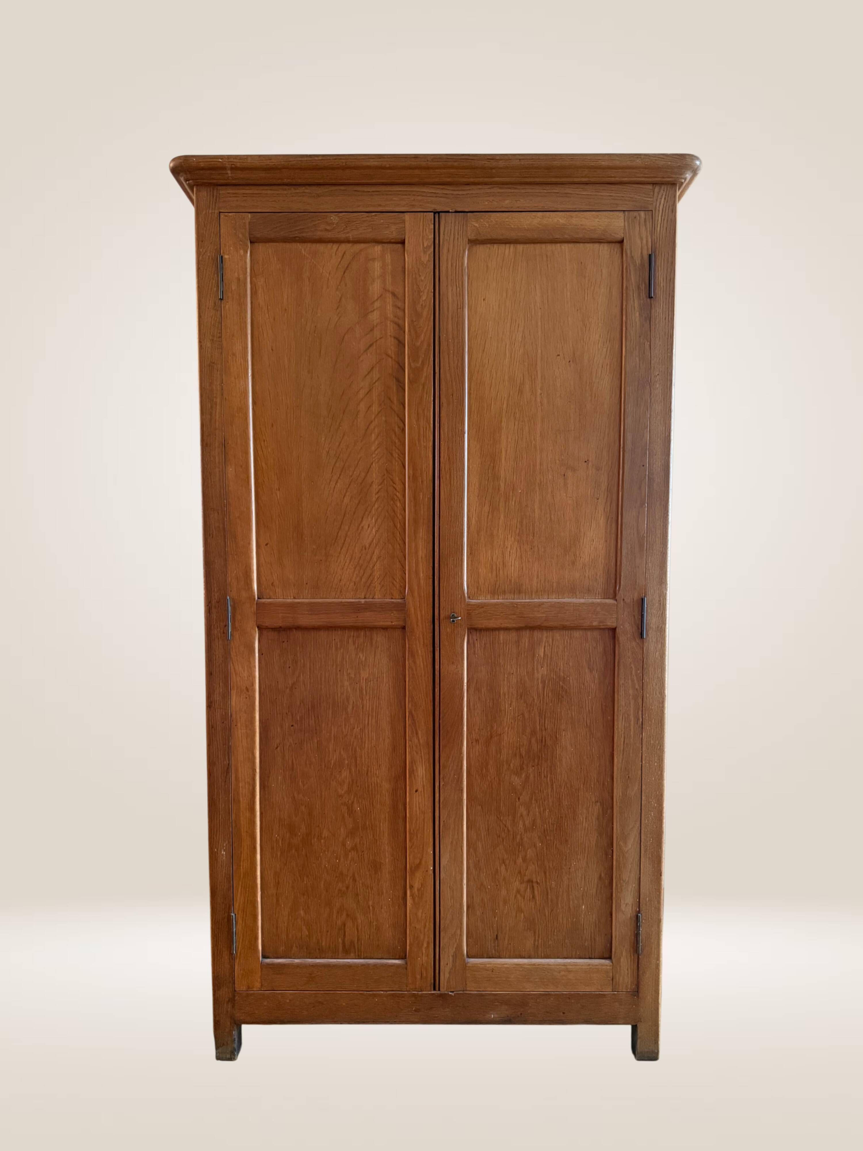 Two-door wardrobe - H175 cm