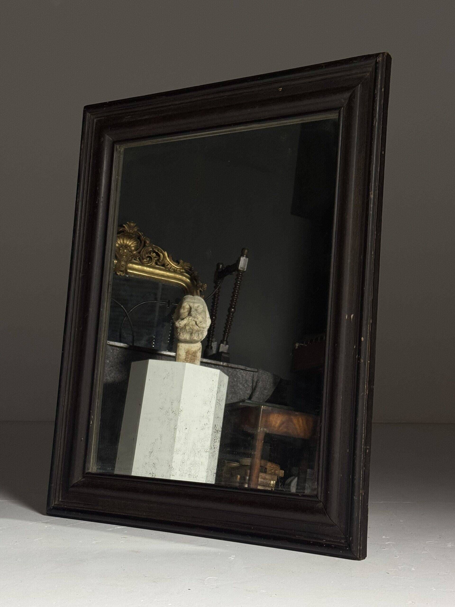Ancien miroir vers 1900