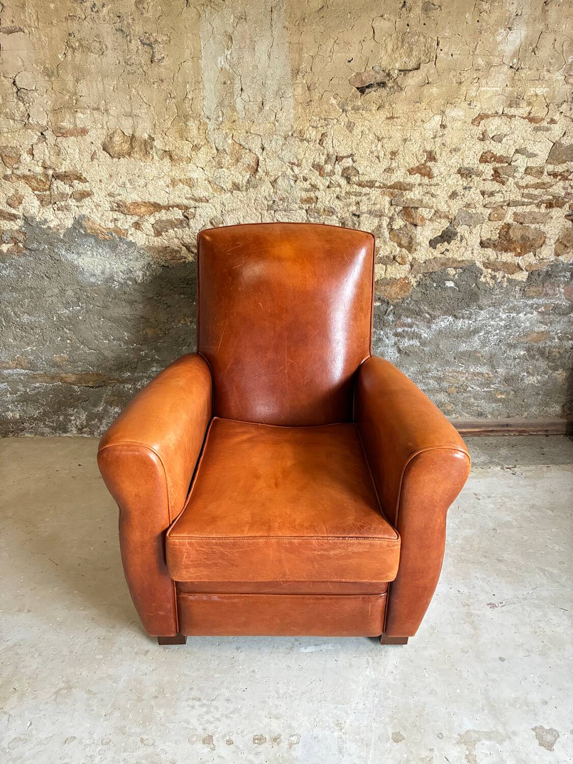 Lot de 4 fauteuils club, Cognac