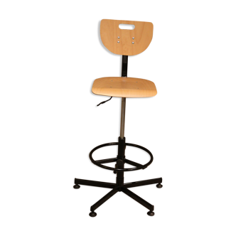 Seat bar chair draftsman