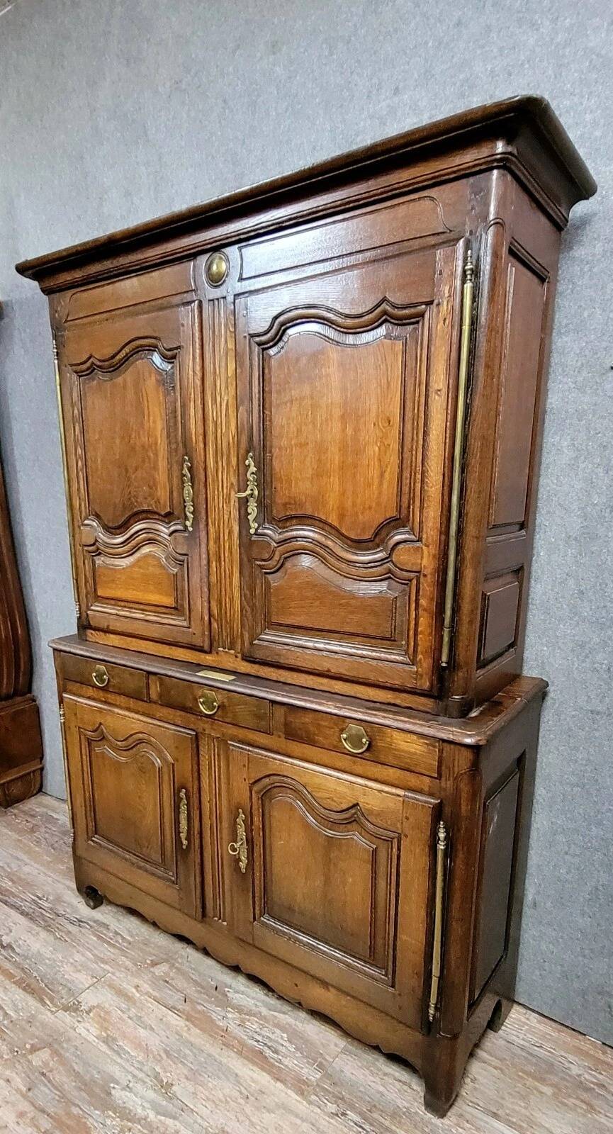 Two-part Louis XV period oak buffet, circa 1750
