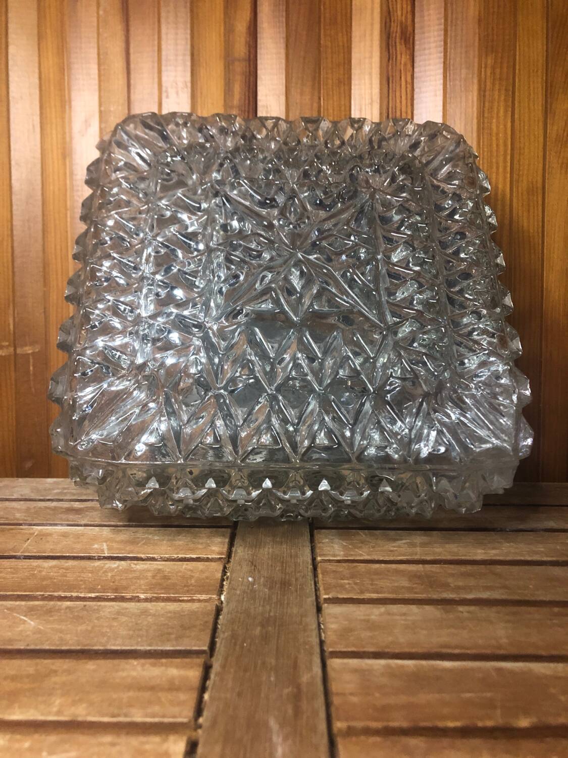 Old ceiling light molded glass wall lamp + vintage metal support