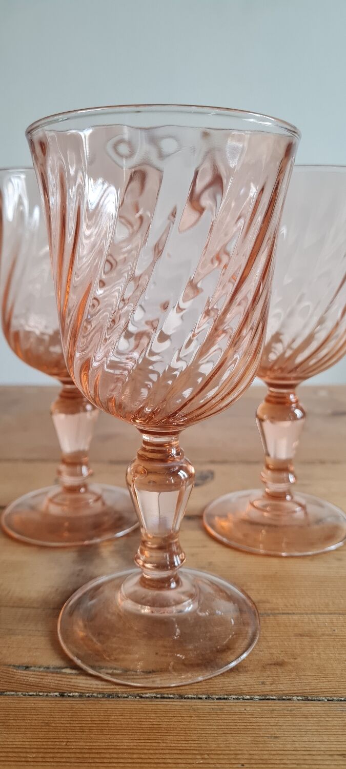 Set of 7 arcopal glasses model Rosaline