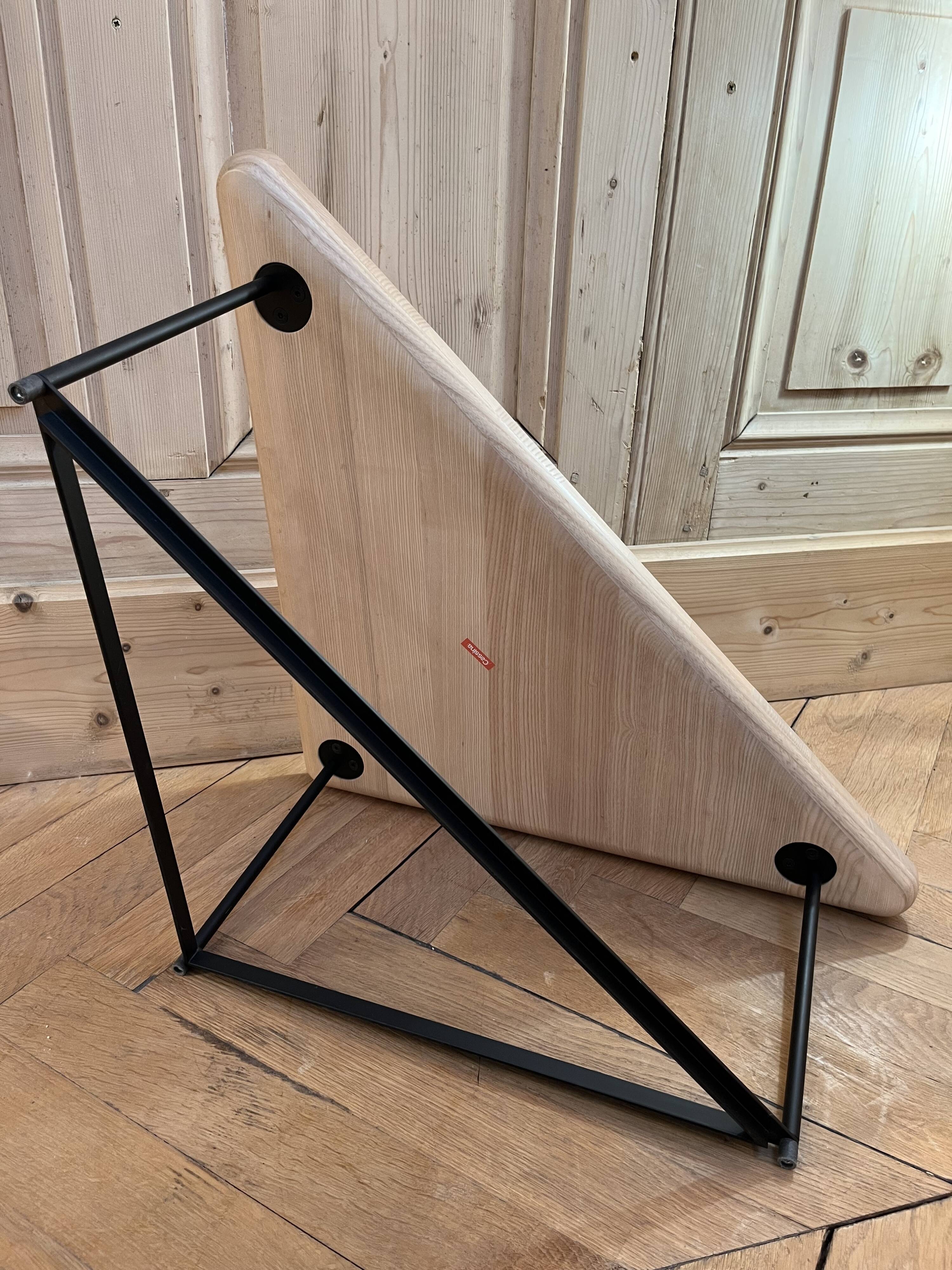 Coffee table model "torei" designer Luca Nichetto publisher Cassina