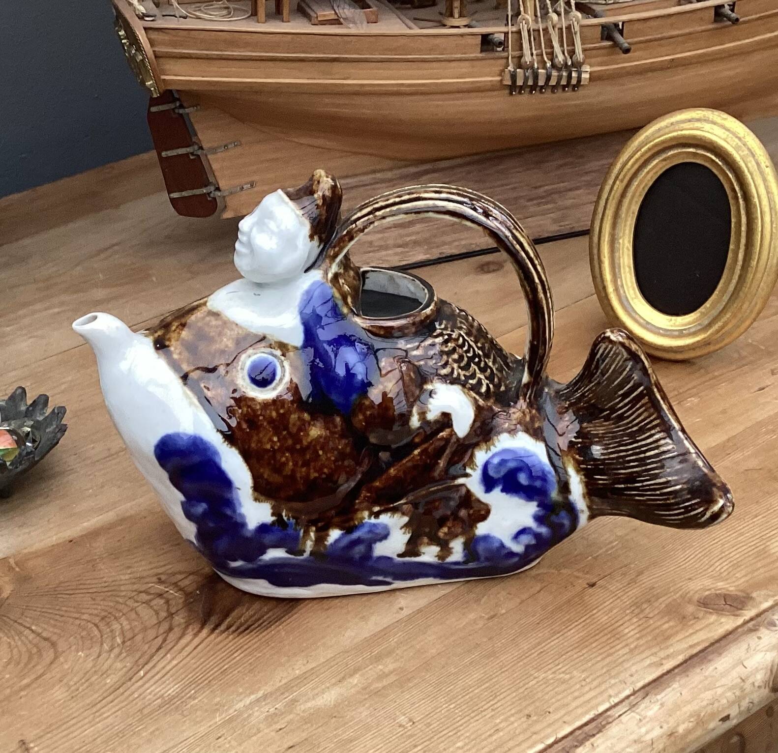 Hirado Teapot Riding Carp Tea 1860-1910