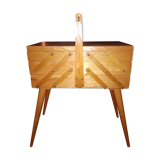 Sewing feet compass box