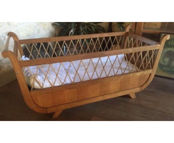 Lit Bebe Vintage Design Boheme Et Scandinave A Pieds Compas Selency Lit Bebe Vintage Design Boheme Et Scandinave A Pieds Compas Selency