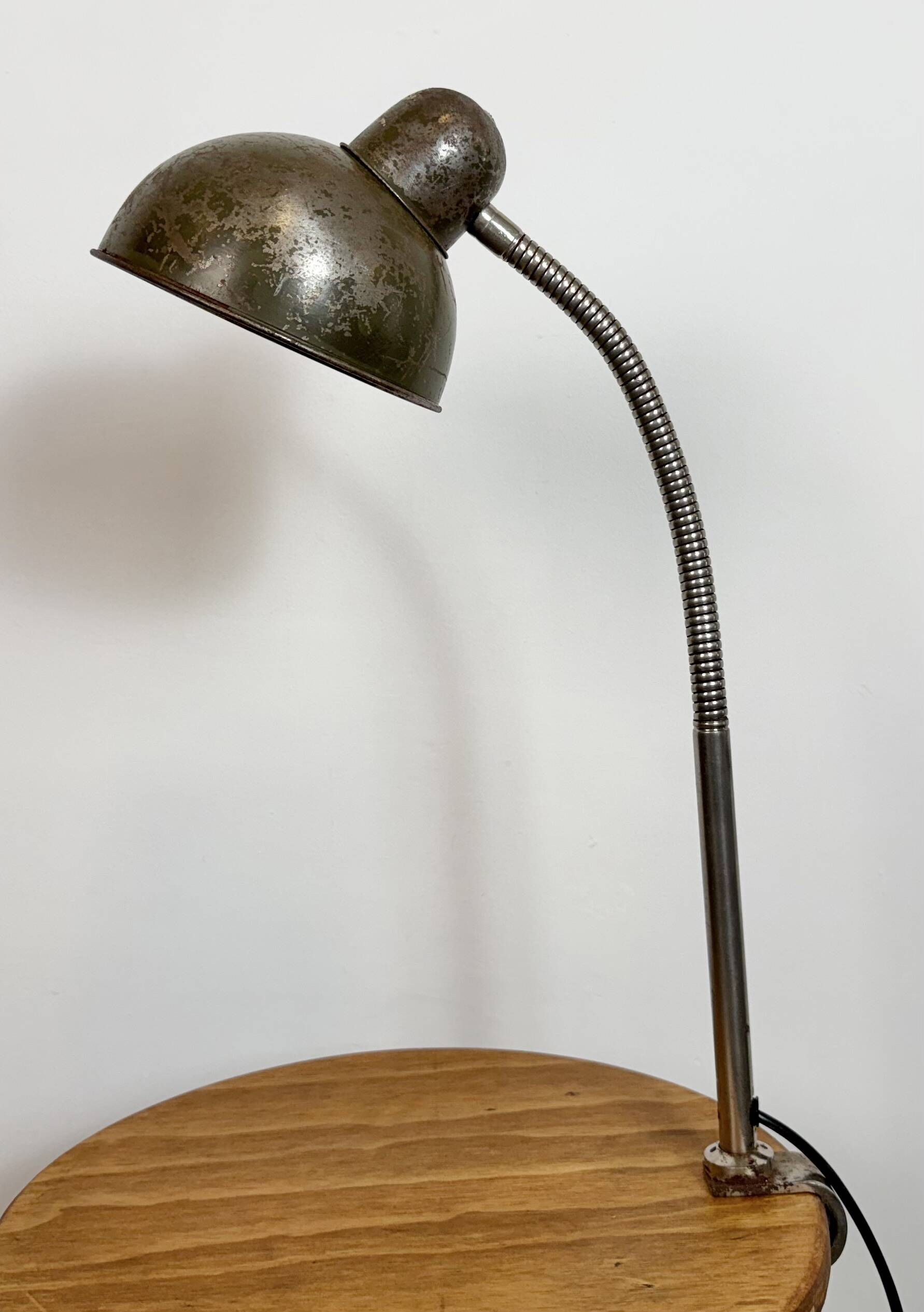 Industrial Workshop Gooseneck Table Lamp, 1960s