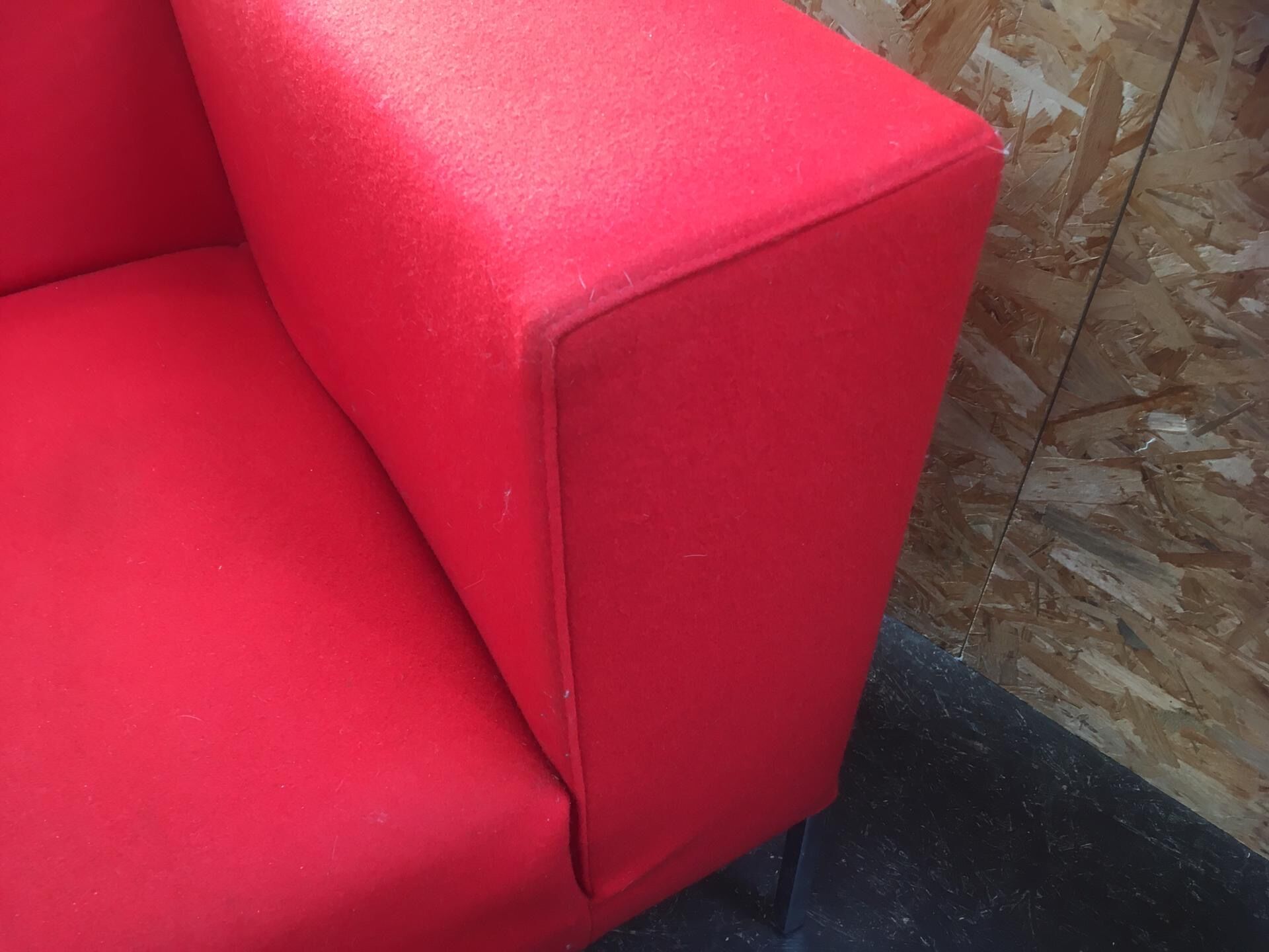 Red sofa Allen MDF Italia by Bruno FATTORINI 1998