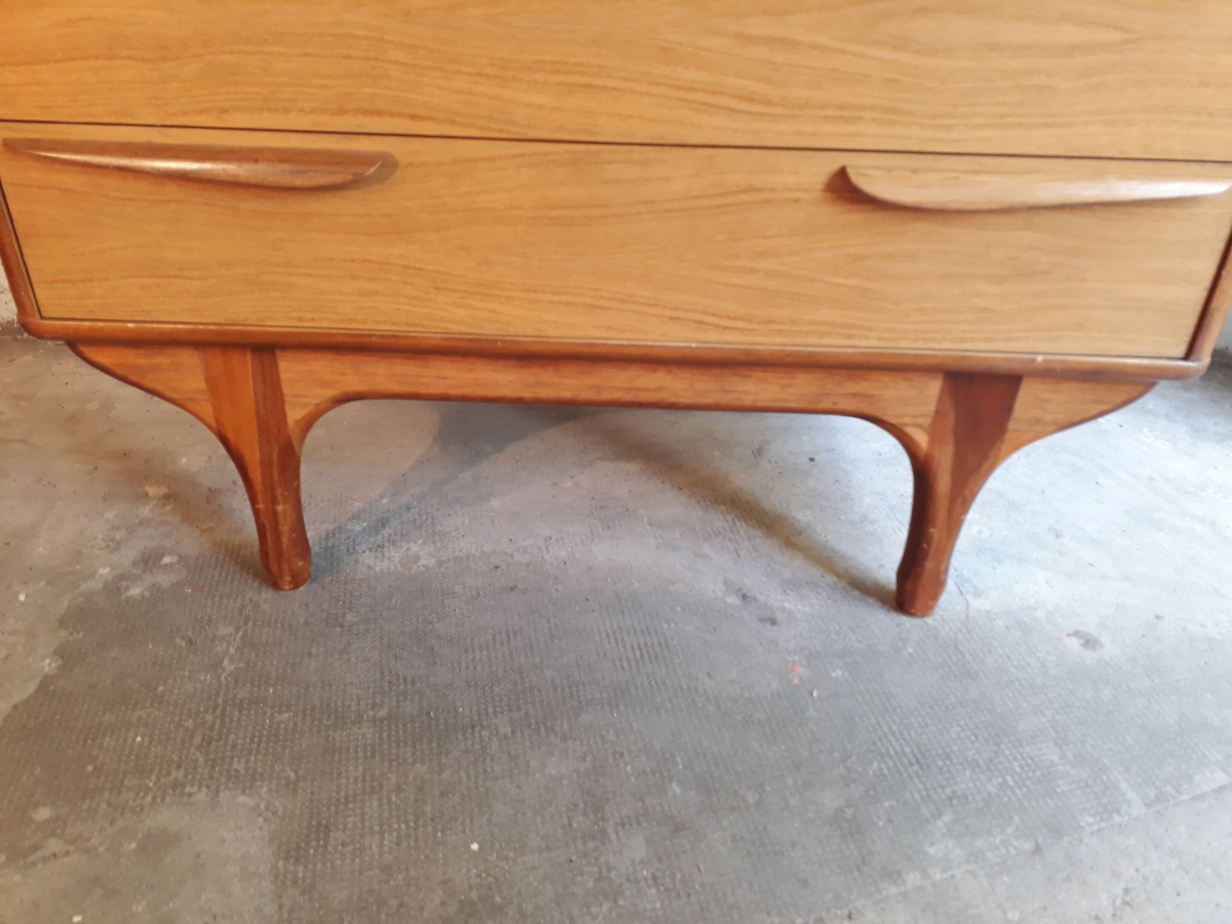Commode coiffeuse en teck, années 70