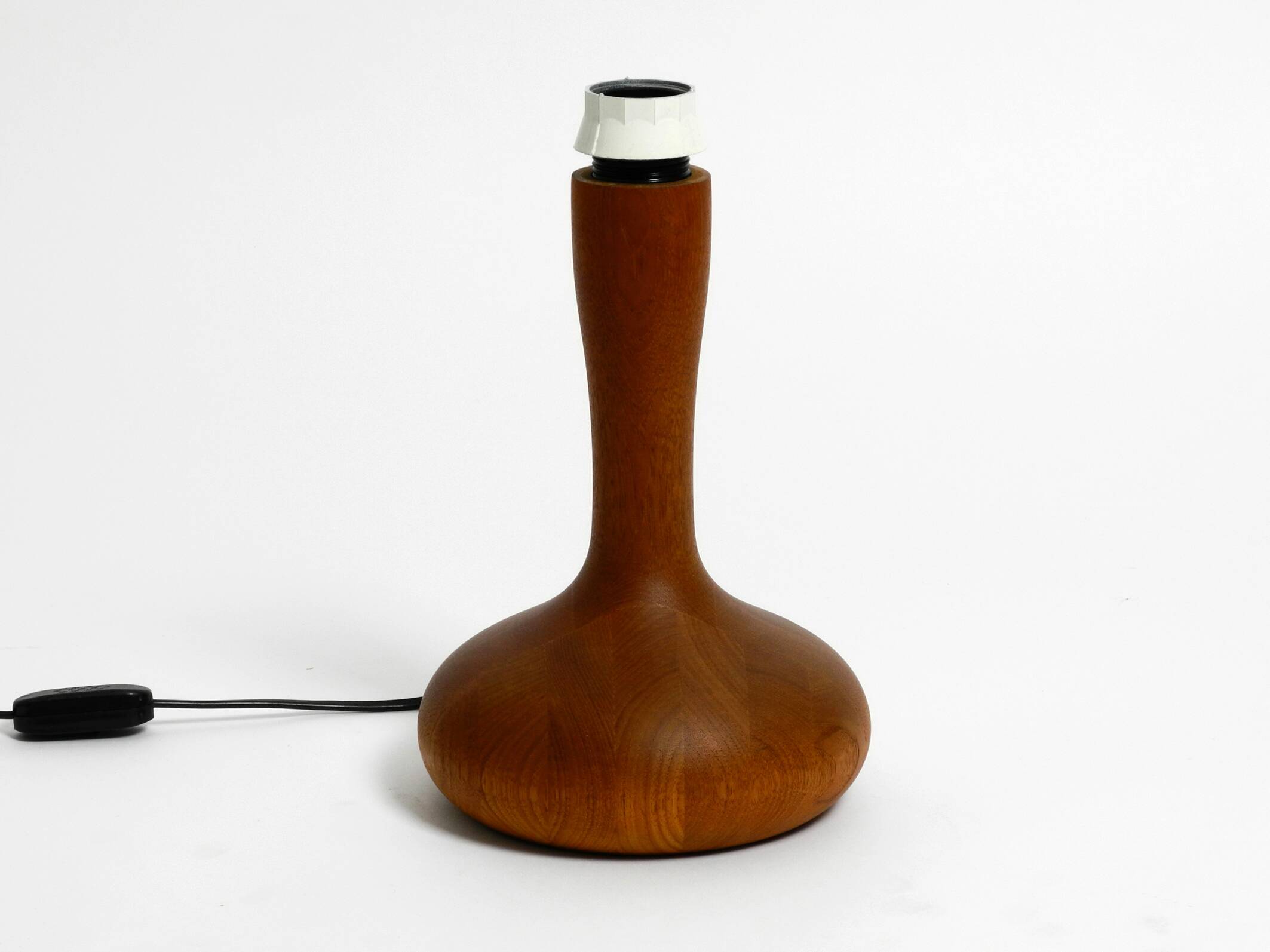 Beautiful minimalist 80s DOMUS teak table lamp with original wild silk fabr