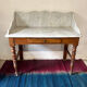 Table de toilette ancienne