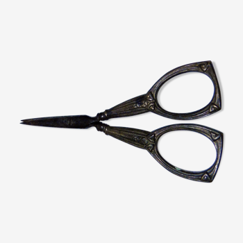 Pair of Art-Nouveau embroidery scissors, in perfect condition!