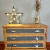 Charmante petite commode