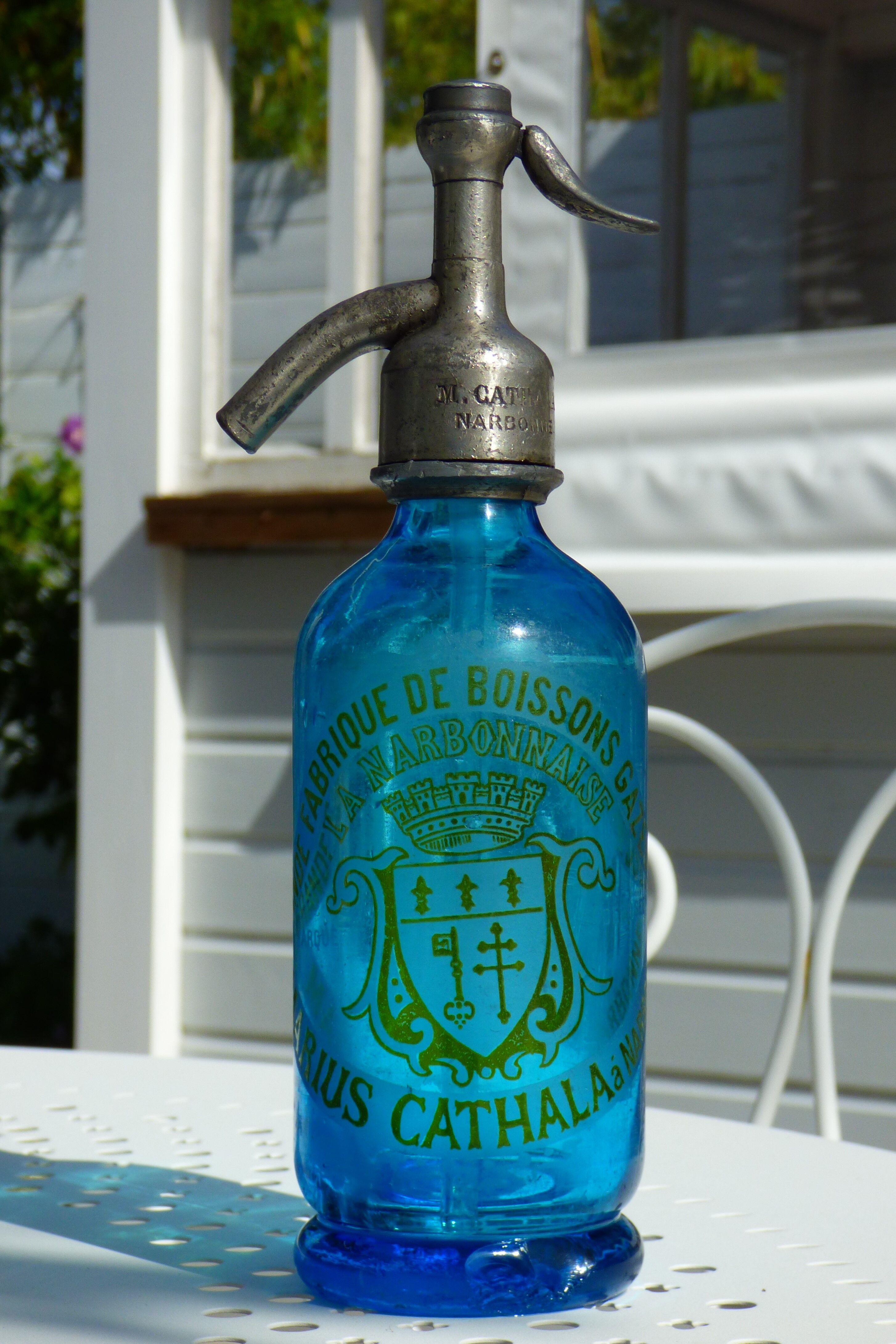 Siphon bottle of seltz water