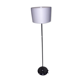 Floor lamp metal design