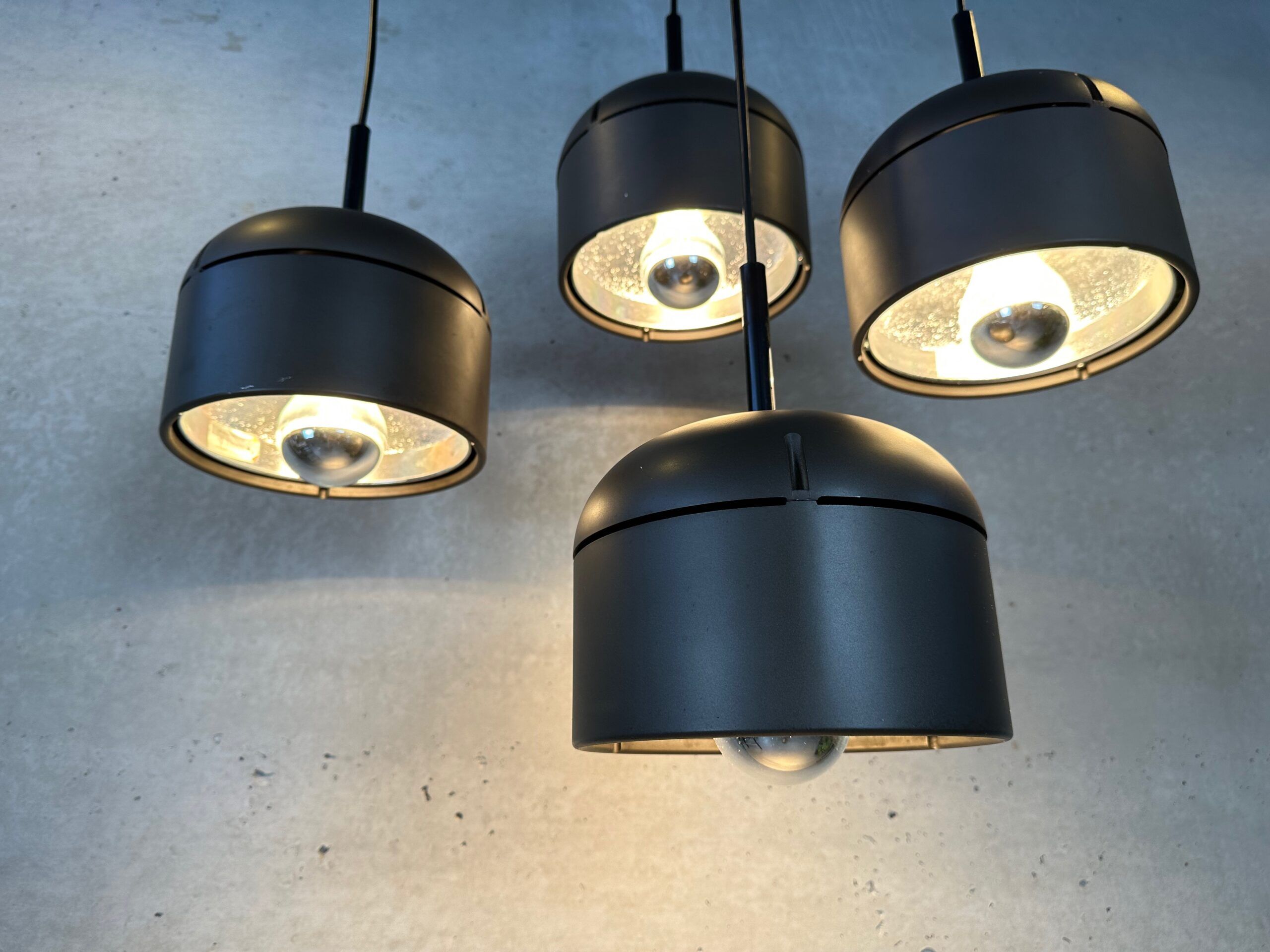 4x vintage pendant lamps – staff