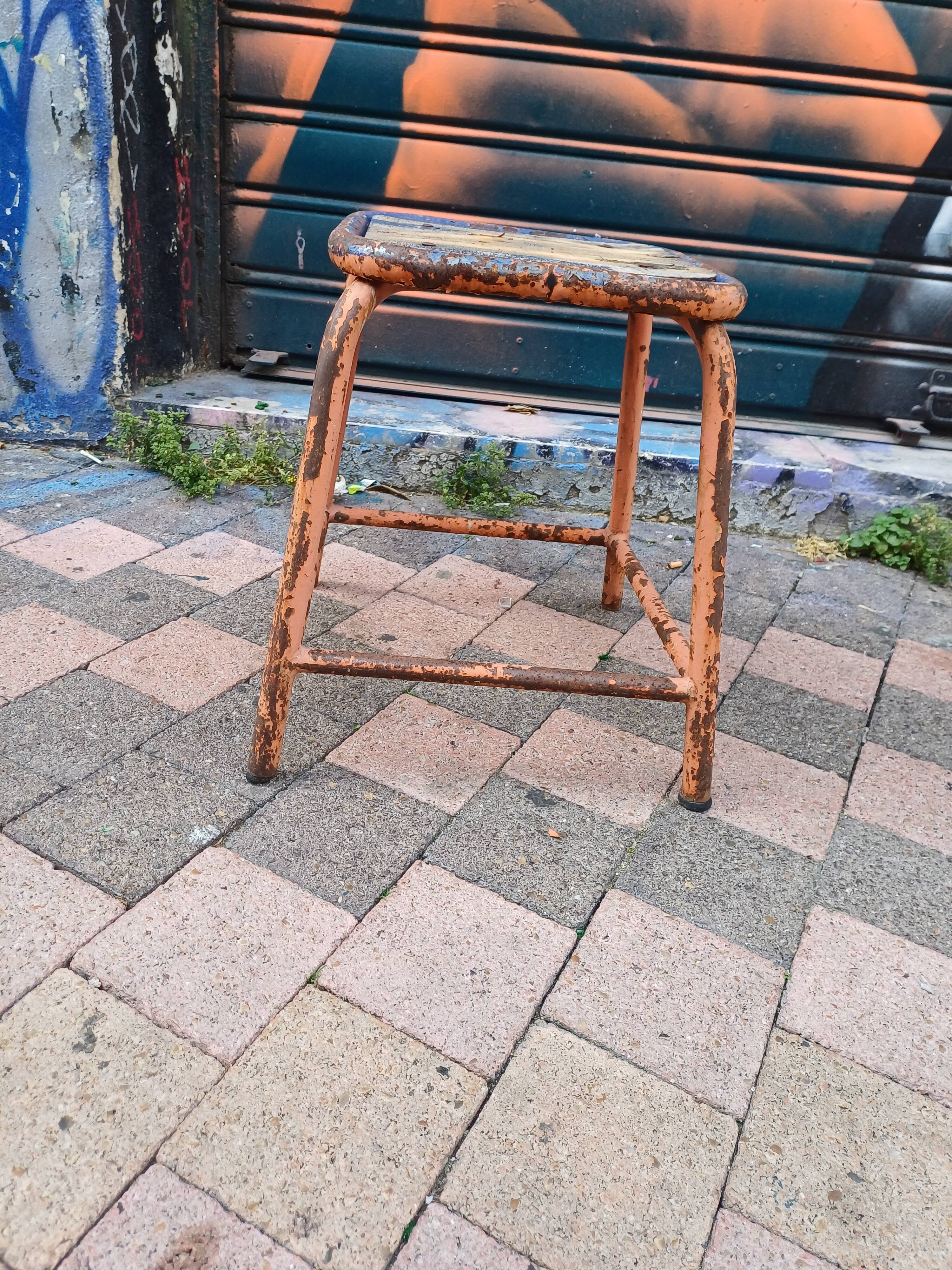 Square stool industrial workshop metal and wood tube