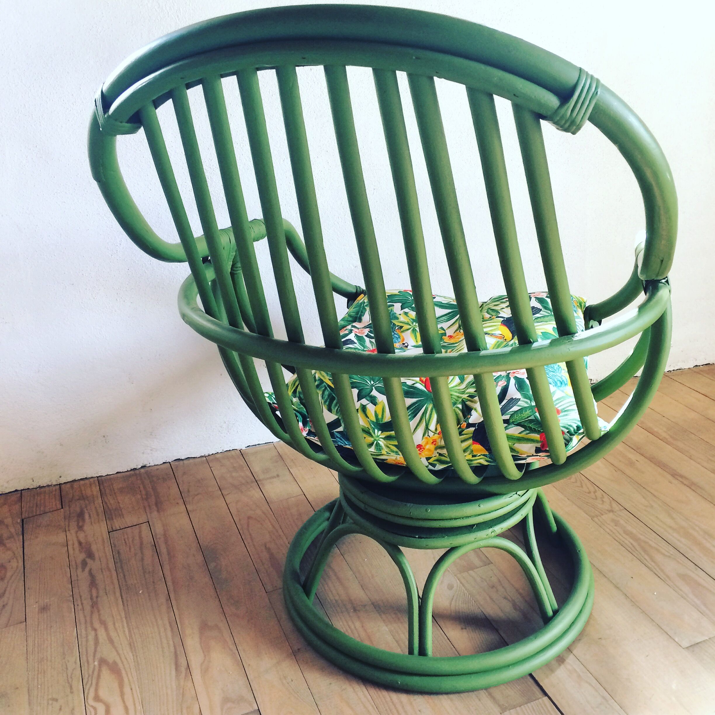 Vintage rattan swivel chair