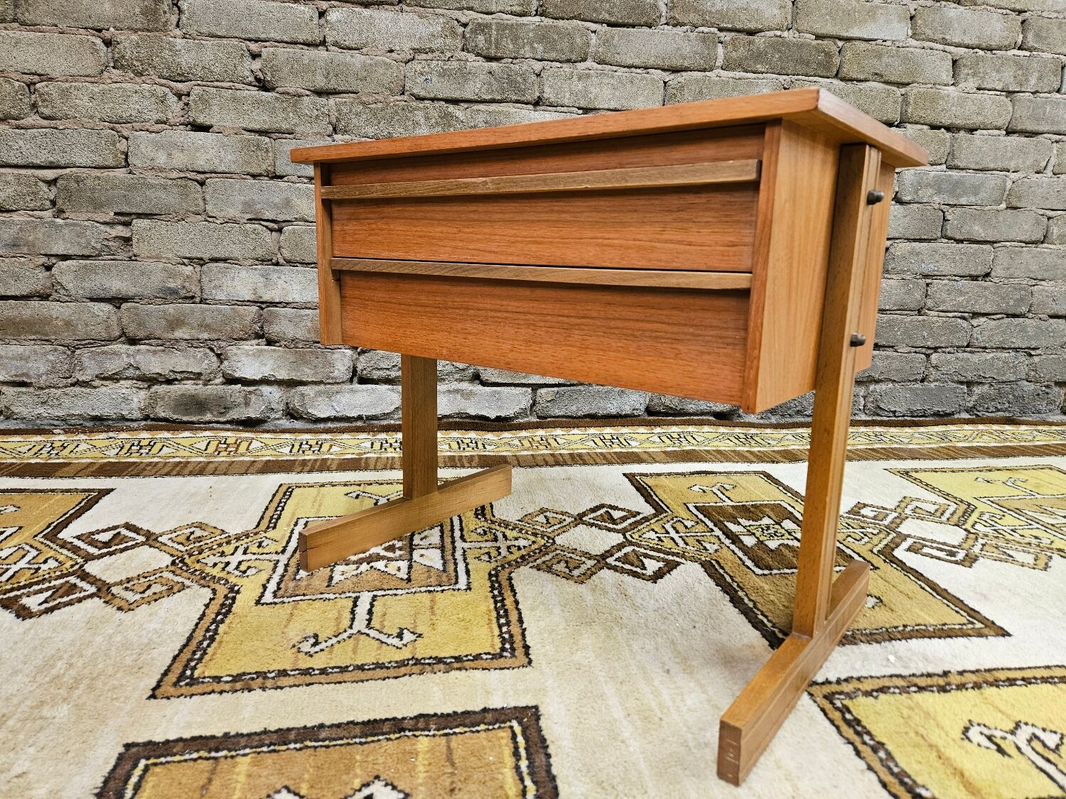 Small Scandinavian bedside table 1960 vintage