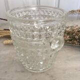 Ice bucket