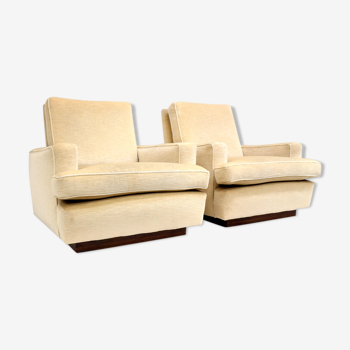 Ensemble de 2 fauteuils vintage avec revêtement en velours crème fabriqués dans les années 1970